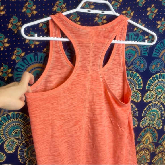 🦋5/20$🦋 Mossimo tangerine orange tank top - Picture 4 of 9